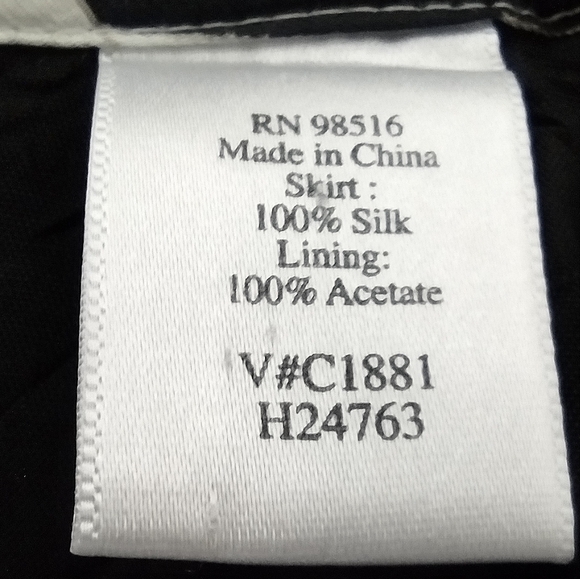 Vintage Coldwater Creek 100% Silk Floral Pleated Skirt Women's S Cream Black 90s - Picture 8 of 10